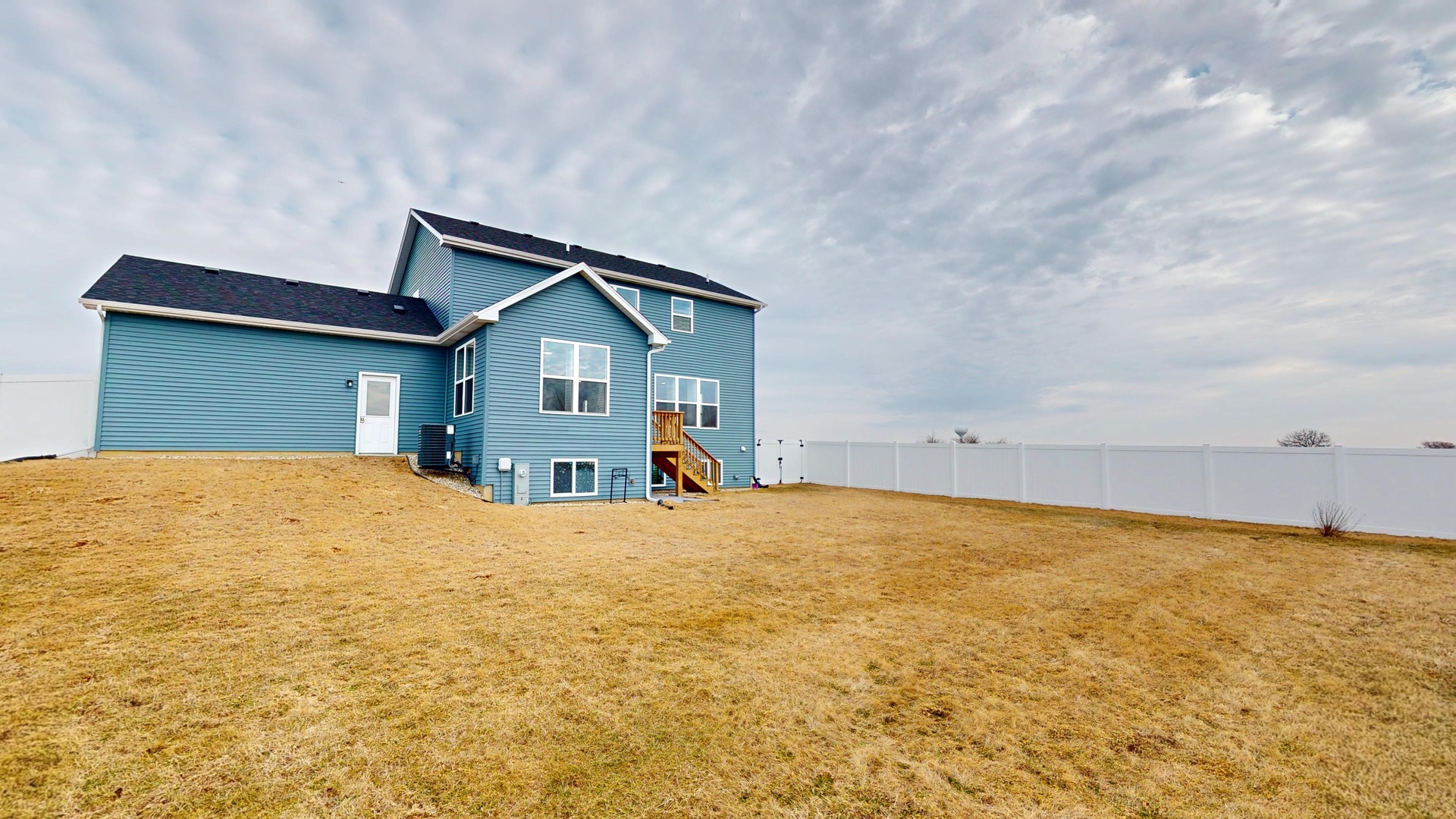 219 Deer Run Trail, Poplar Grove, IL 61065