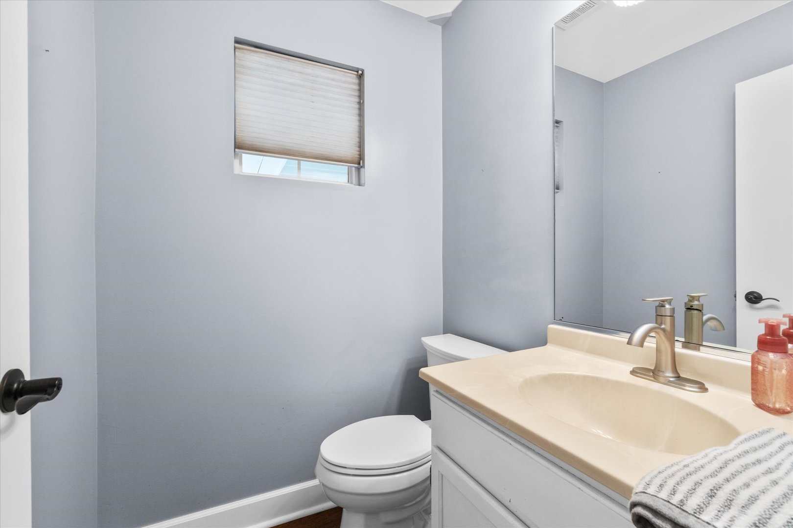 3827 Petra Court, Naperville, IL 60564