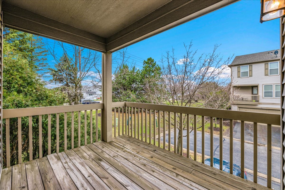 404 Belvedere Lane, Aurora, IL 60502