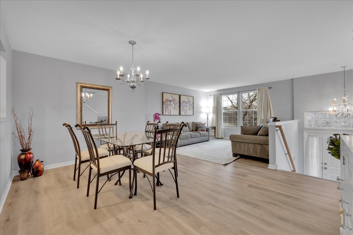 404 Belvedere Lane, Aurora, IL 60502