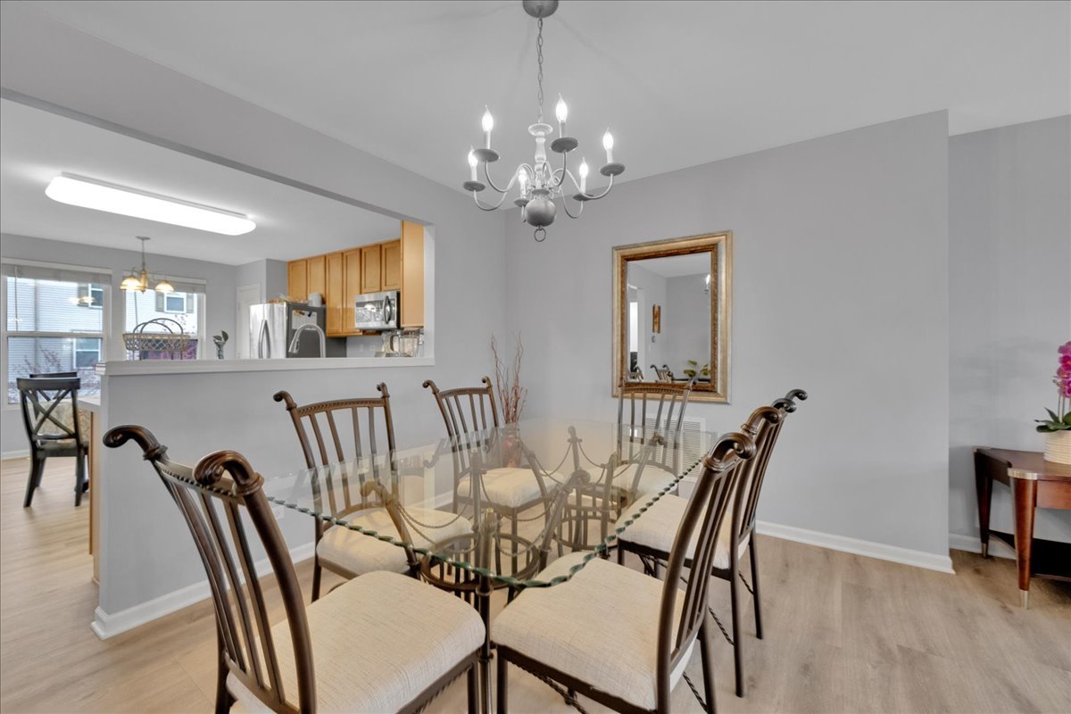 404 Belvedere Lane, Aurora, IL 60502