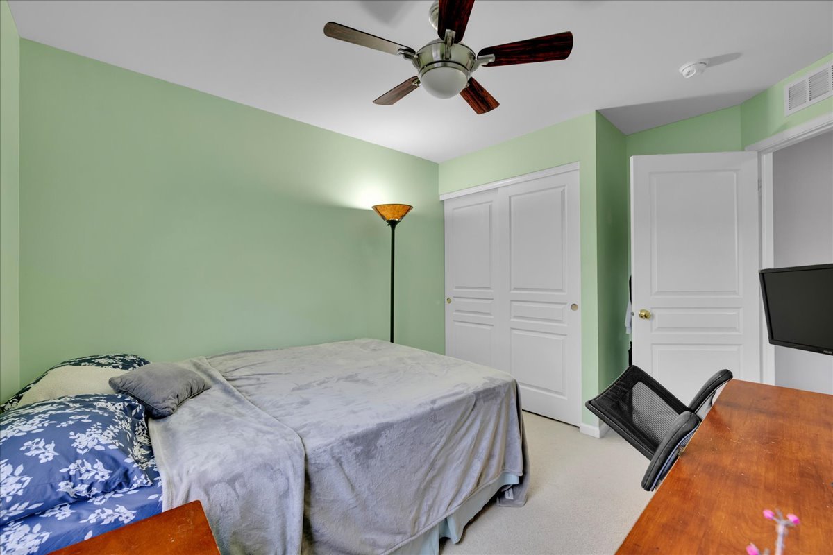 404 Belvedere Lane, Aurora, IL 60502