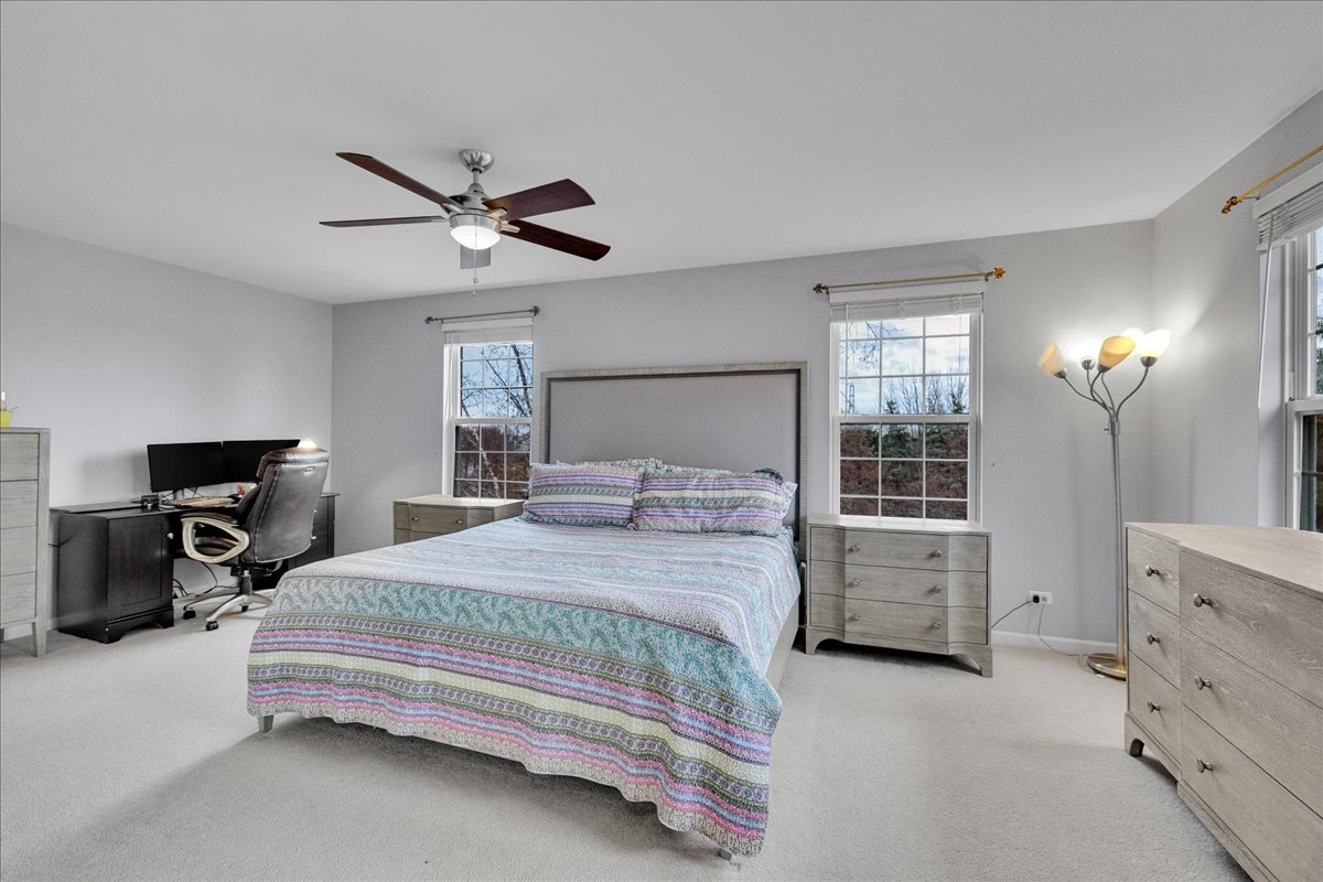 404 Belvedere Lane, Aurora, IL 60502