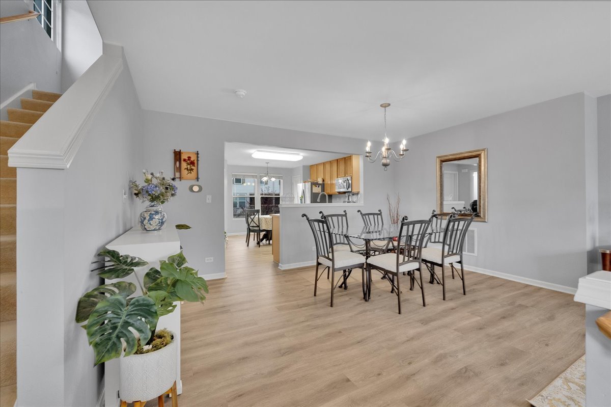 404 Belvedere Lane, Aurora, IL 60502