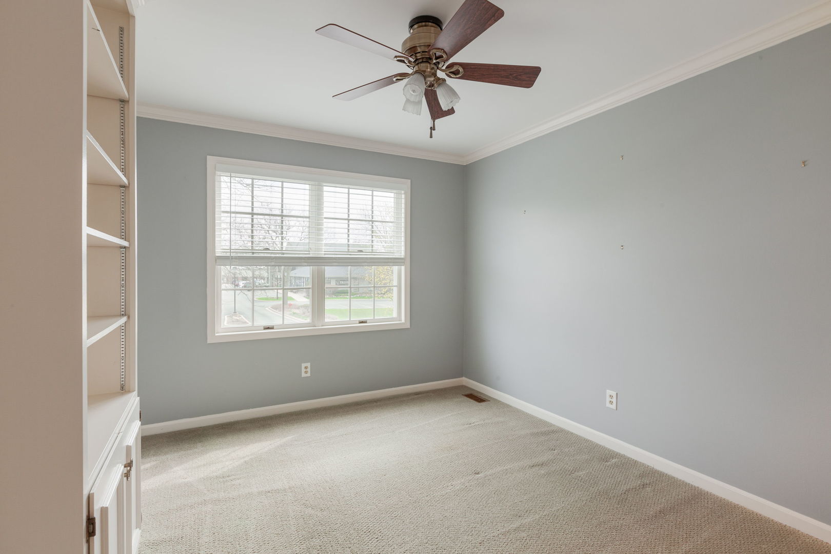 2104 Foxfield Road, St. Charles, IL 60174