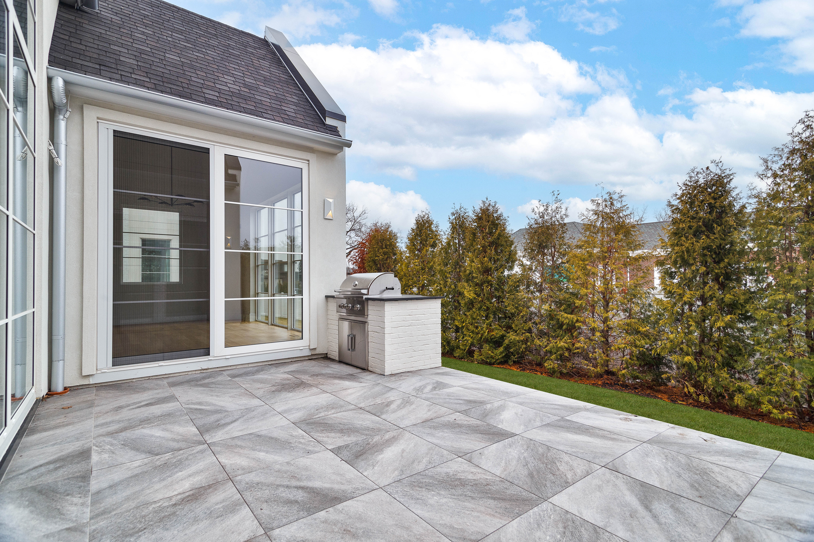 539 Kensington Court, Hinsdale, IL 60521