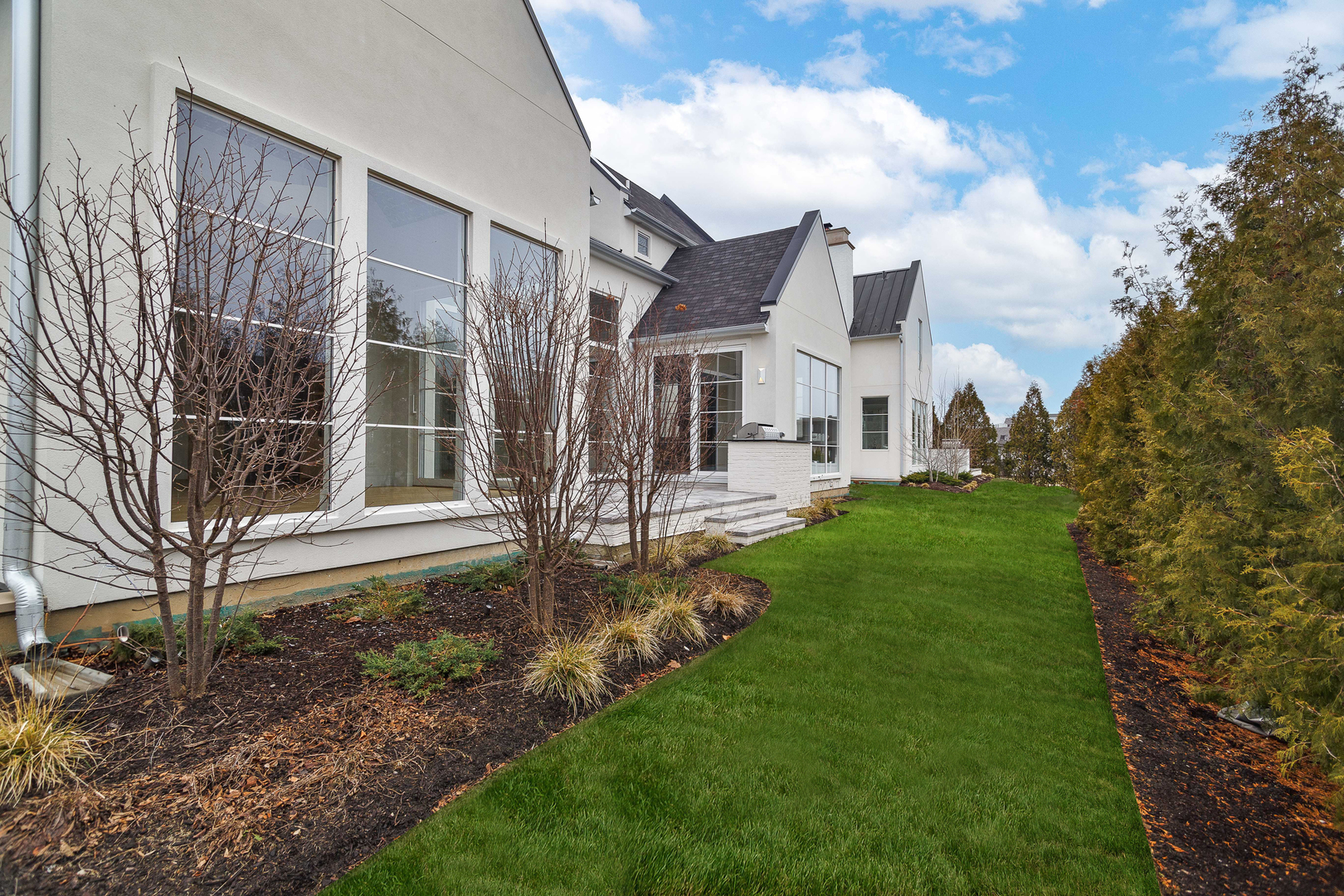 539 Kensington Court, Hinsdale, IL 60521