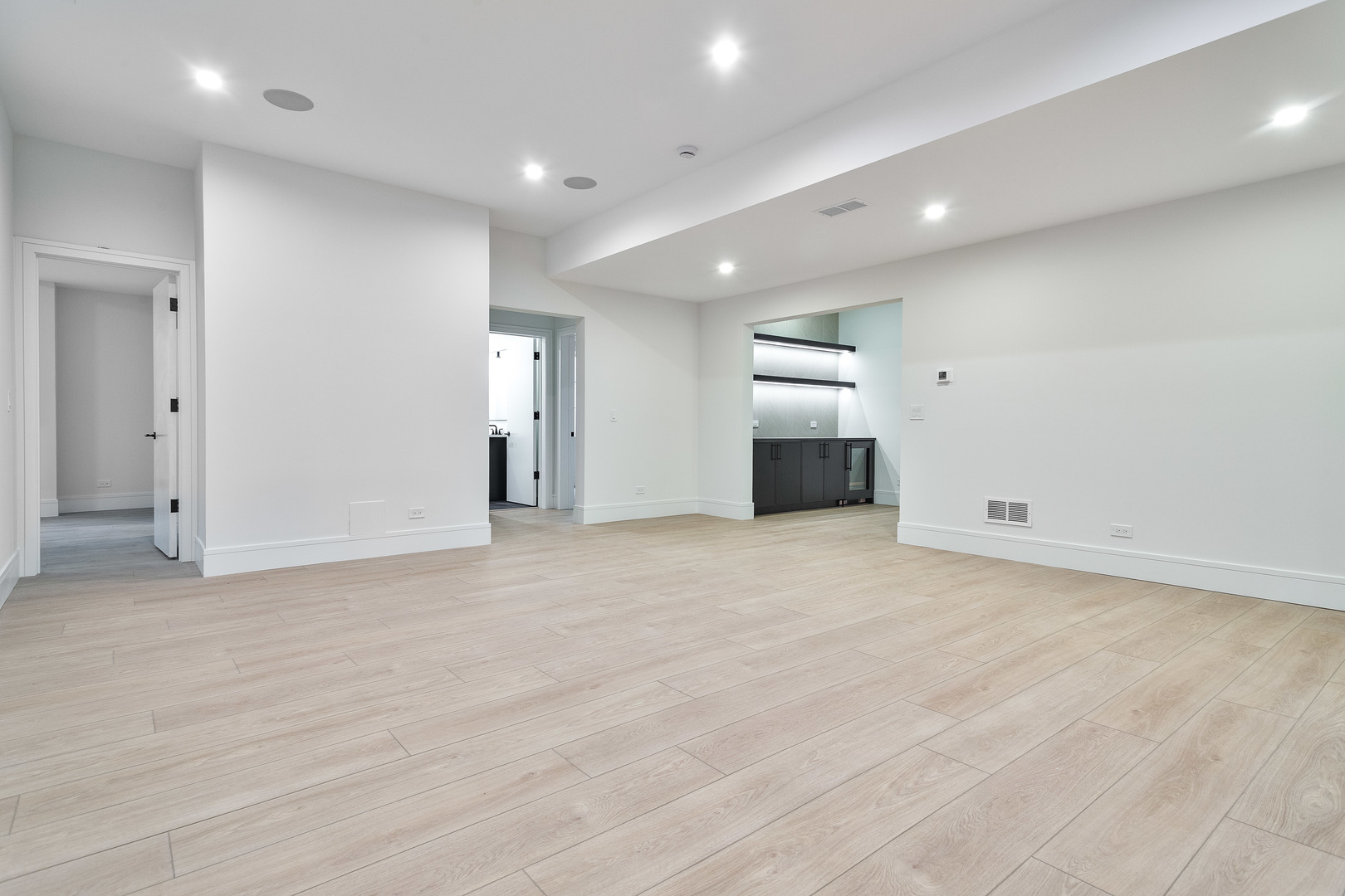 539 Kensington Court, Hinsdale, IL 60521