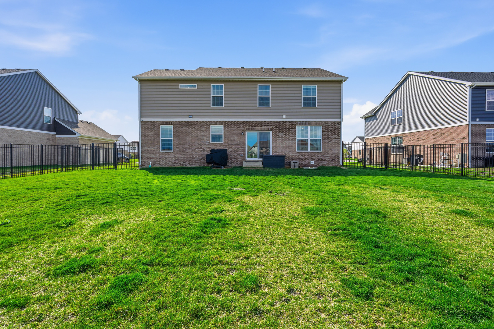 2314 Fountain Lane, New Lenox, IL 60451