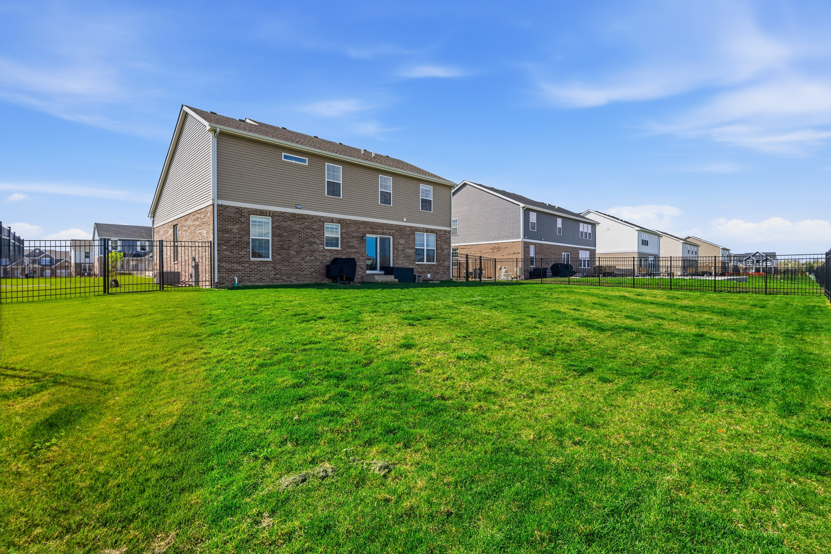 2314 Fountain Lane, New Lenox, IL 60451