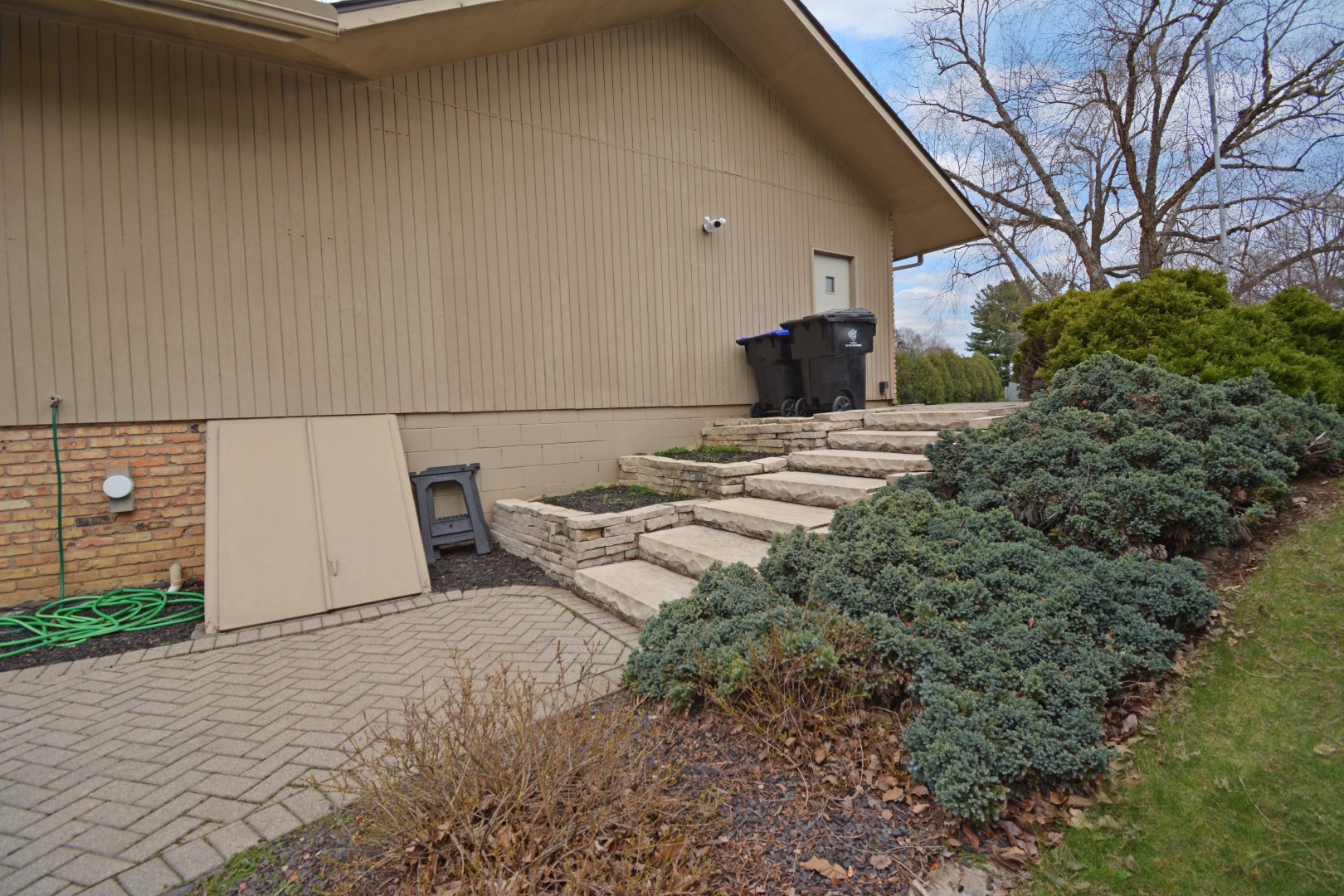 37 Pendleton Way, Bloomington, IL 61704