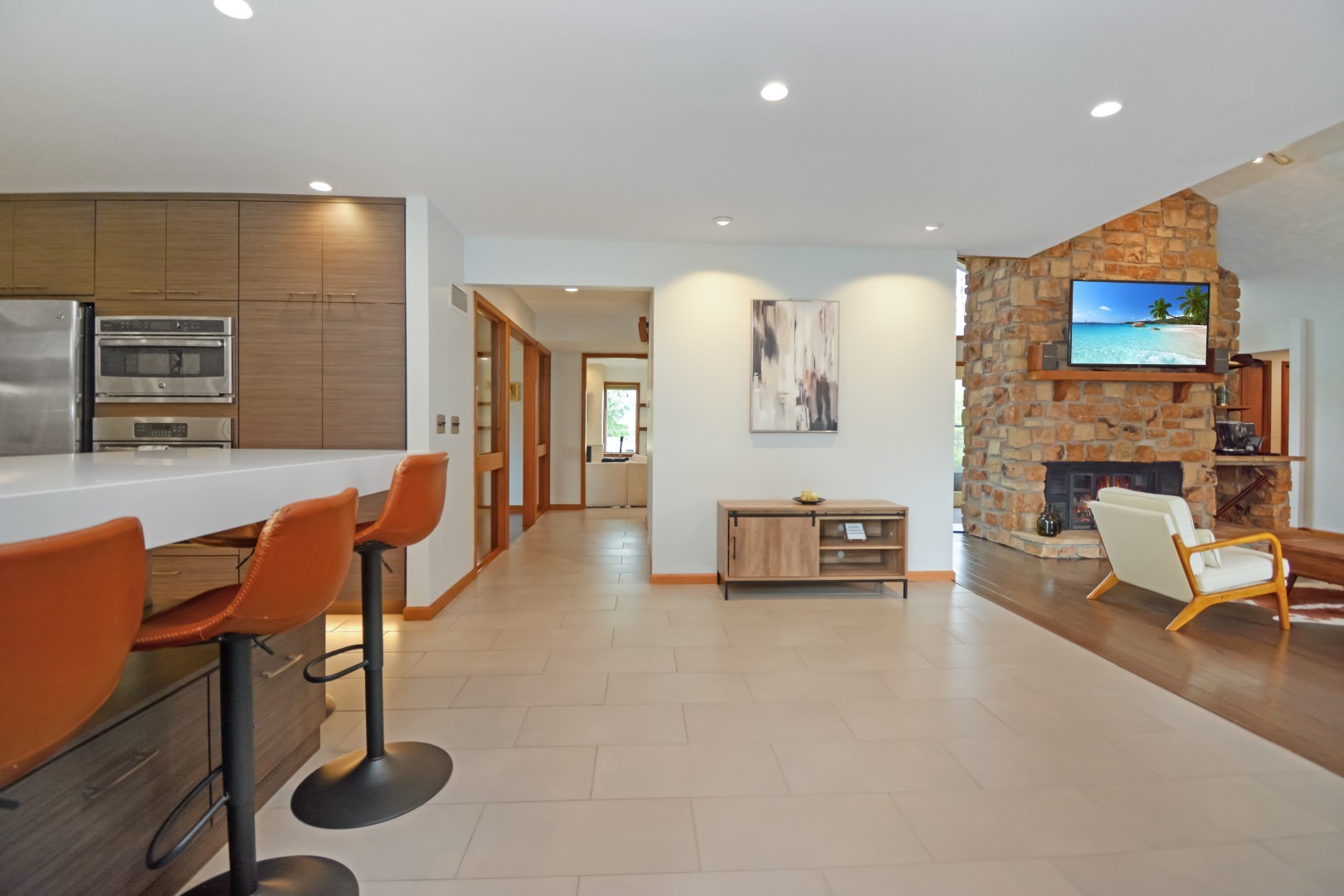 37 Pendleton Way, Bloomington, IL 61704