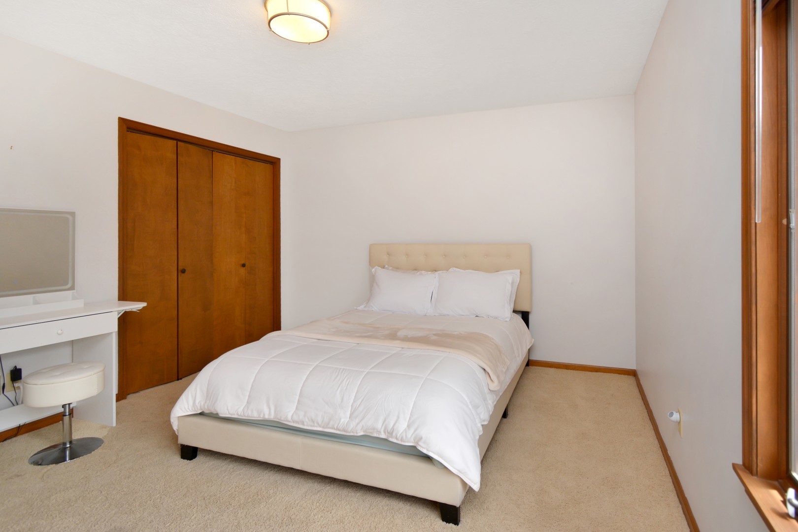 37 Pendleton Way, Bloomington, IL 61704