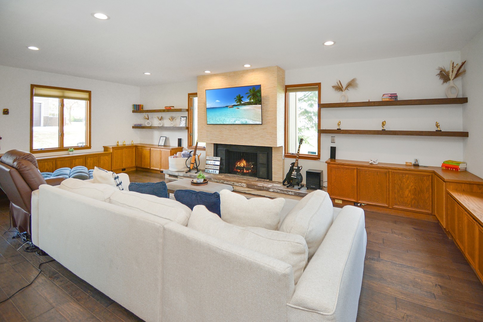 37 Pendleton Way, Bloomington, IL 61704