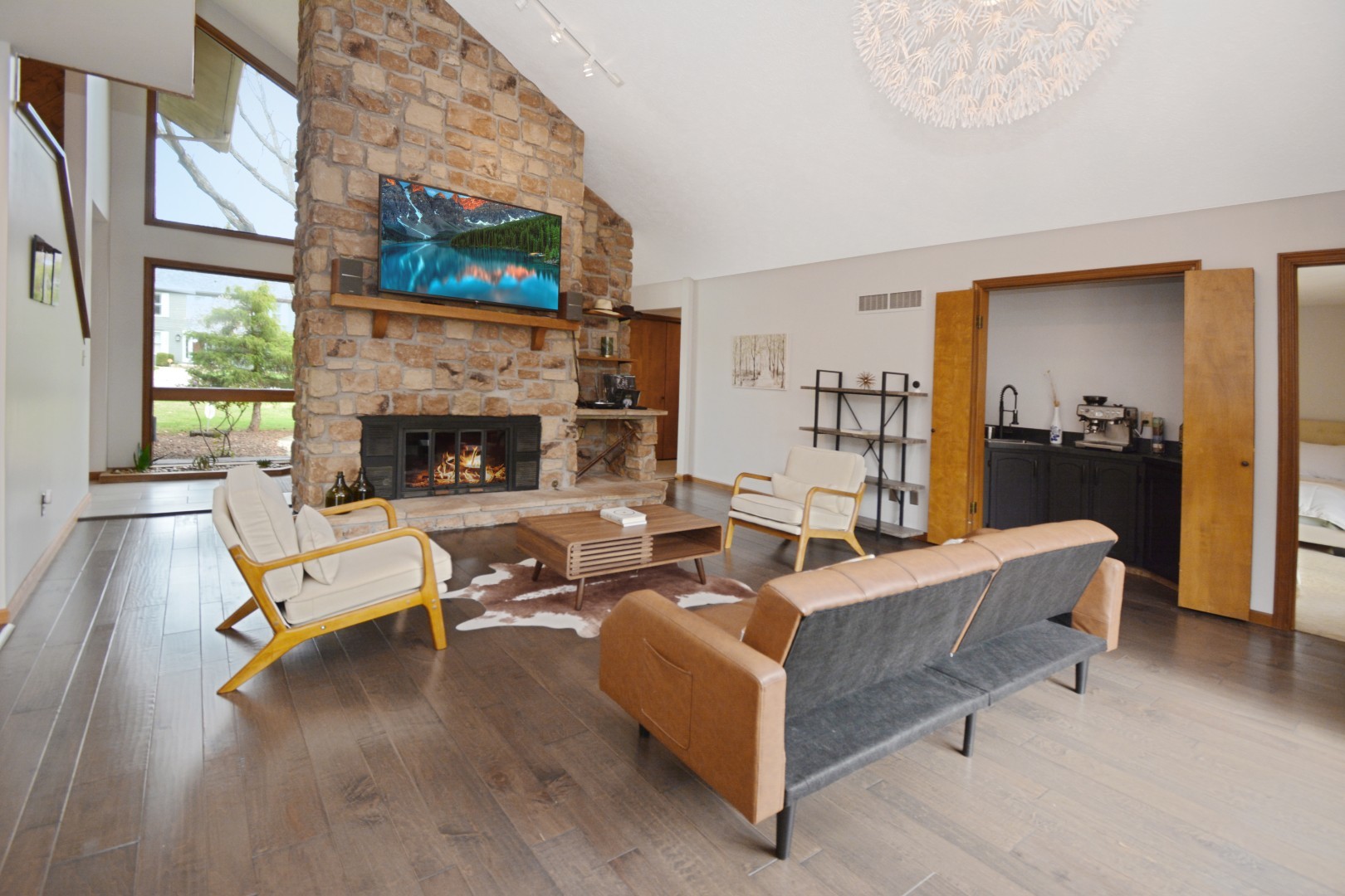 37 Pendleton Way, Bloomington, IL 61704