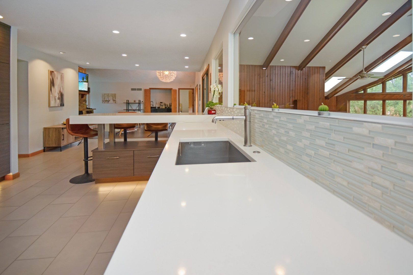 37 Pendleton Way, Bloomington, IL 61704