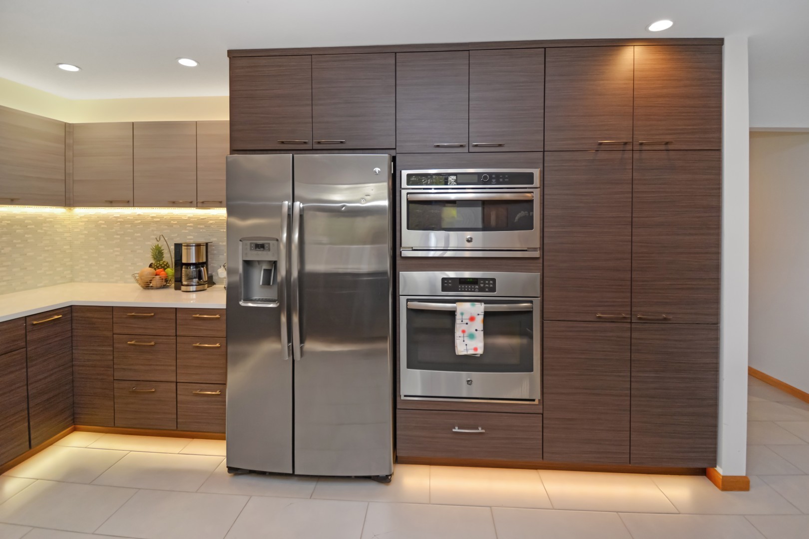 37 Pendleton Way, Bloomington, IL 61704