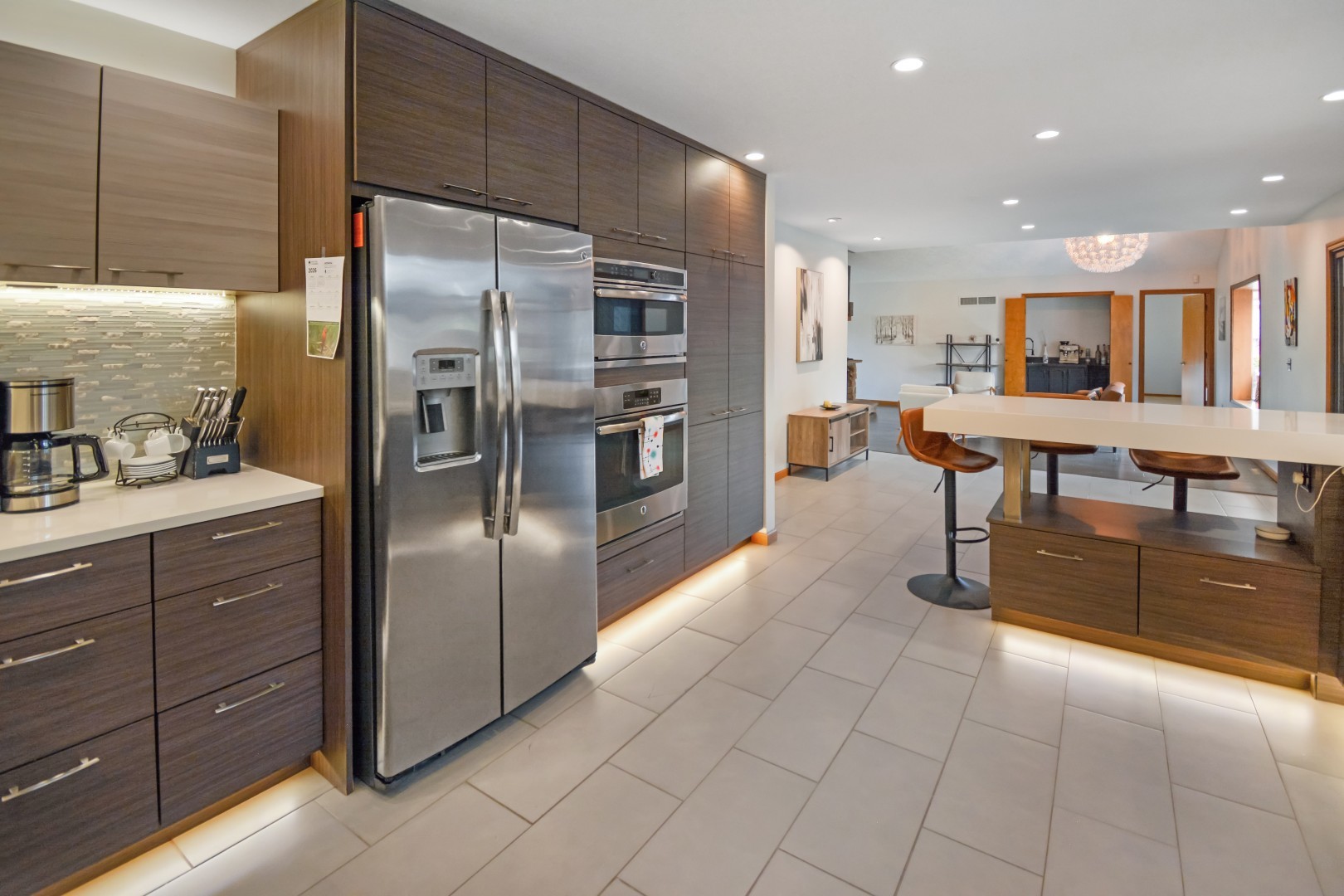 37 Pendleton Way, Bloomington, IL 61704