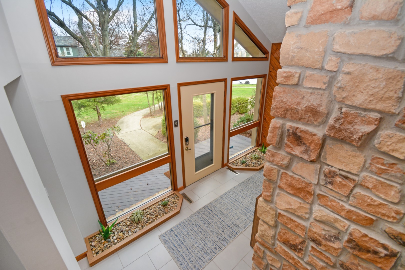 37 Pendleton Way, Bloomington, IL 61704