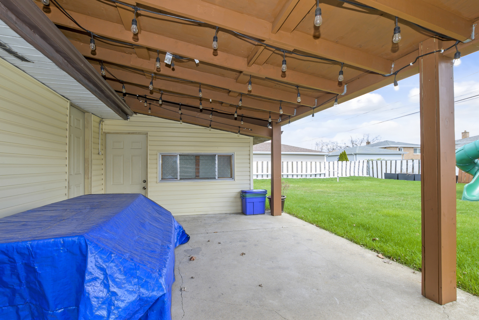 8037 Mcvicker Avenue, Burbank, IL 60459