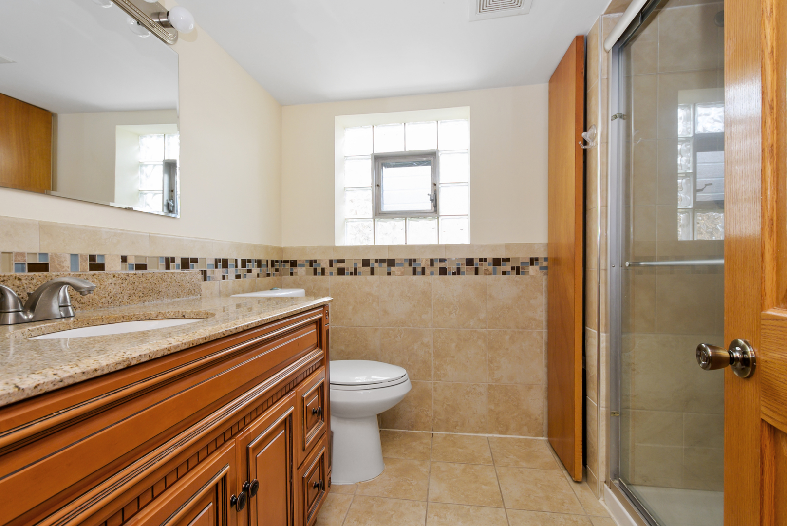 8037 Mcvicker Avenue, Burbank, IL 60459