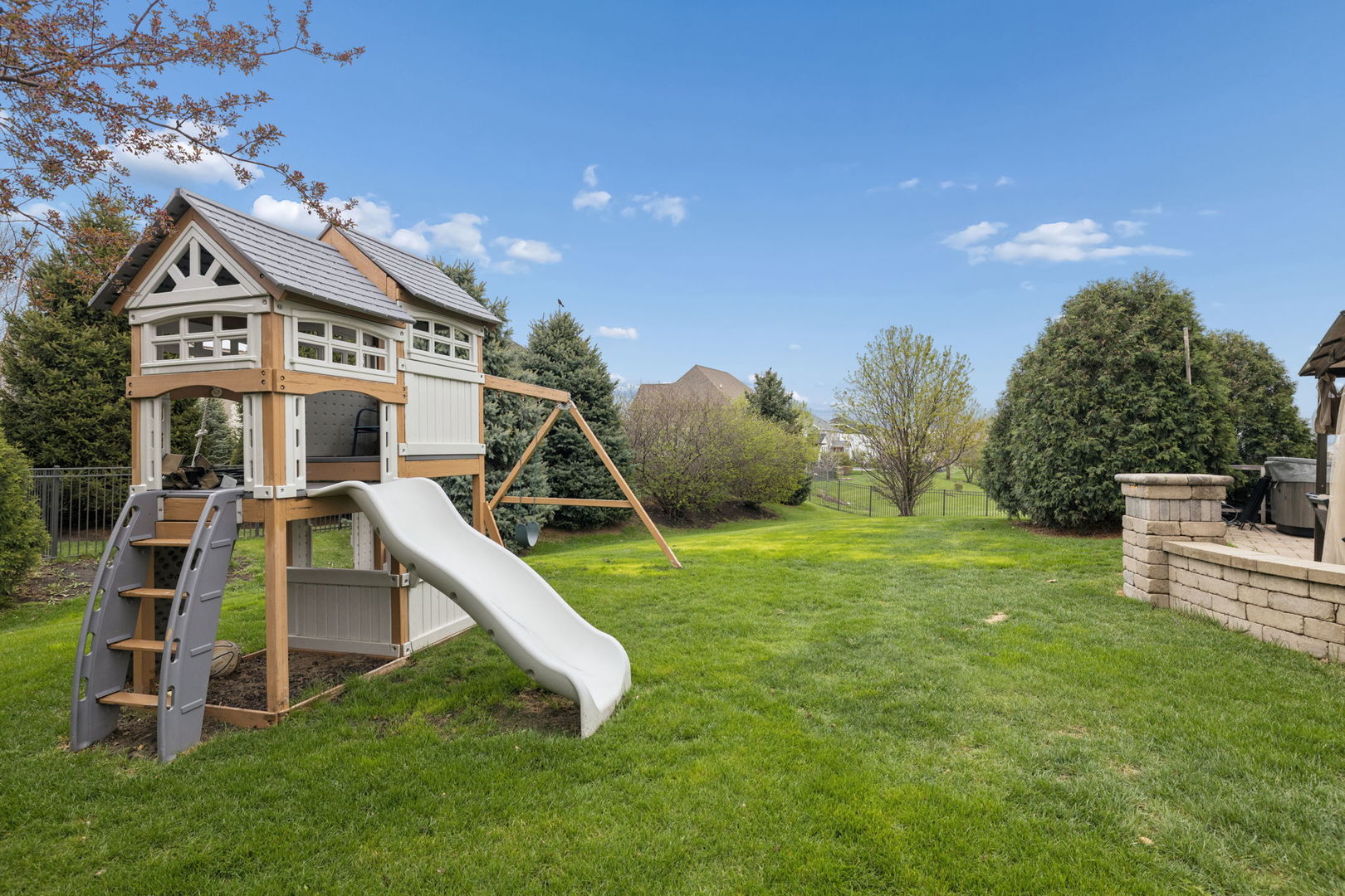 21261 Somerset Street, Shorewood, IL 60404