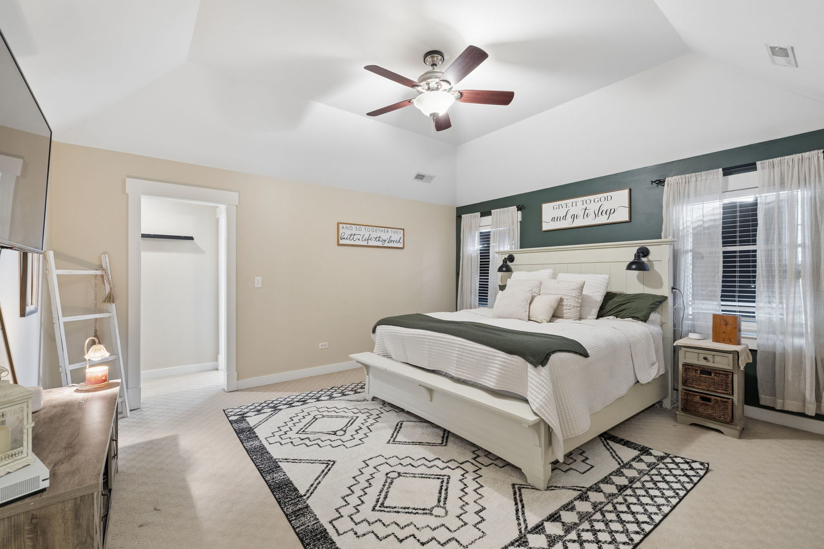 21261 Somerset Street, Shorewood, IL 60404