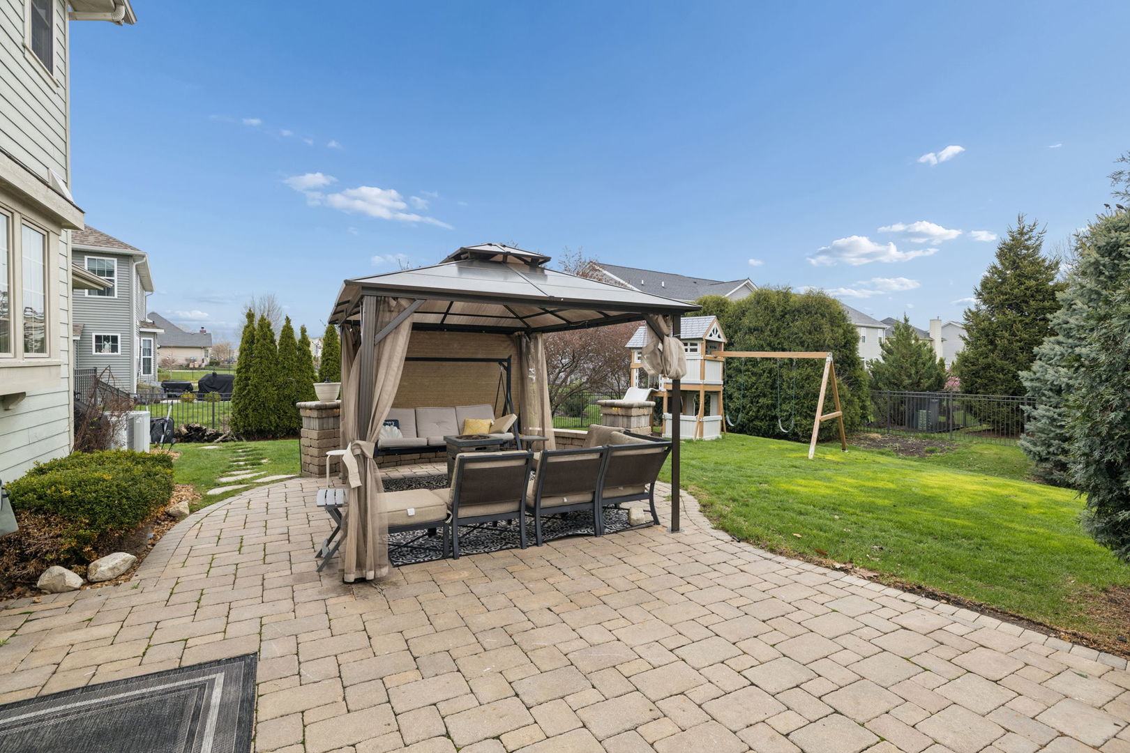 21261 Somerset Street, Shorewood, IL 60404