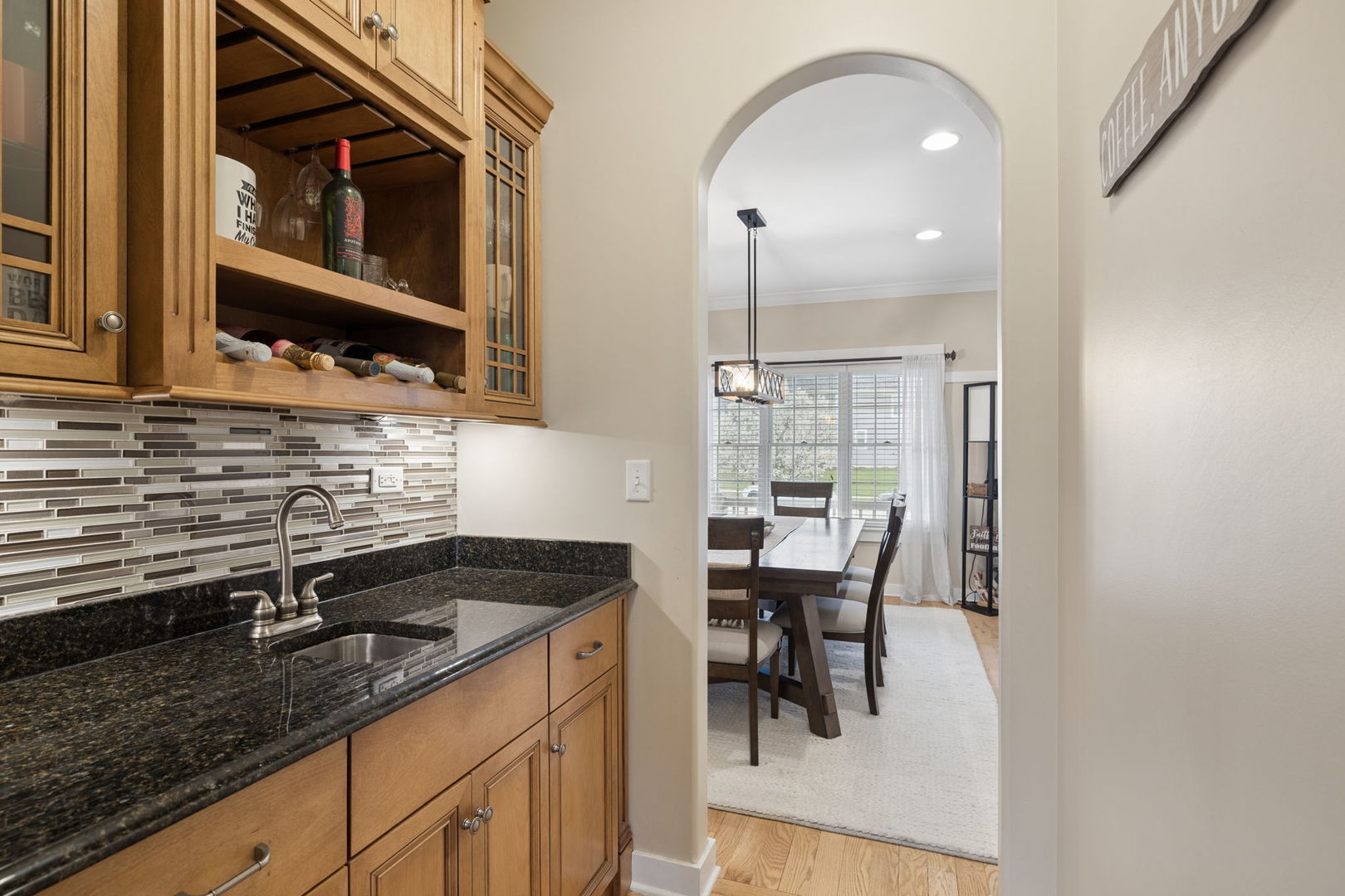 21261 Somerset Street, Shorewood, IL 60404