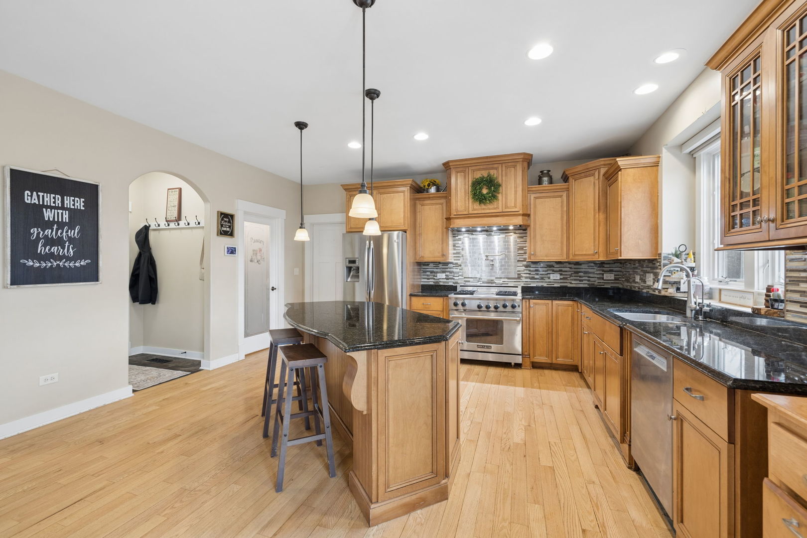 21261 Somerset Street, Shorewood, IL 60404