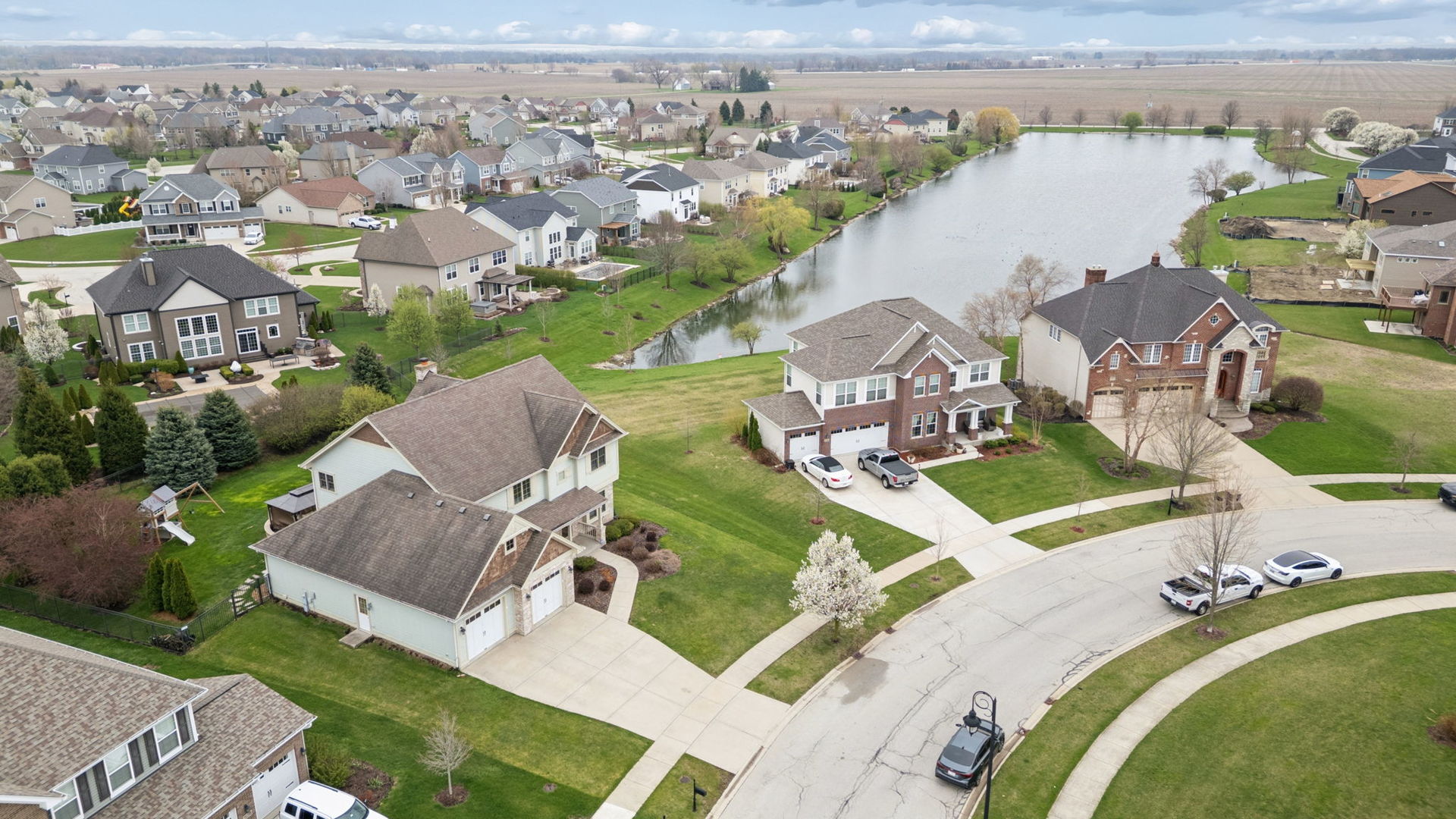 21261 Somerset Street, Shorewood, IL 60404