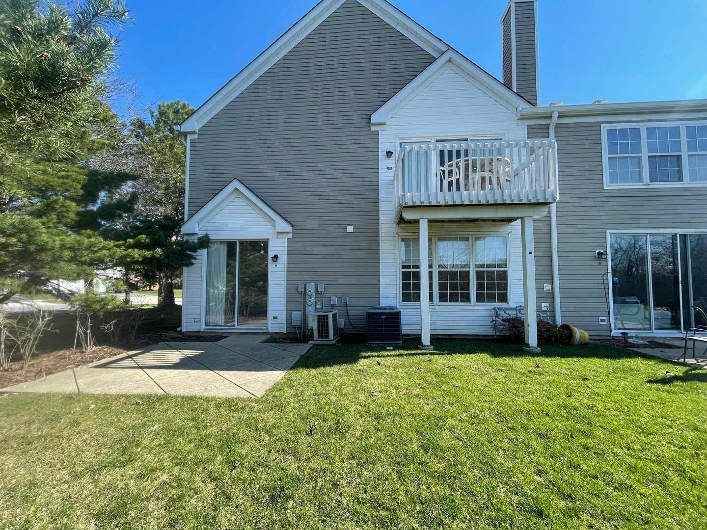 51 Arboretum Drive, Lombard, IL 60148