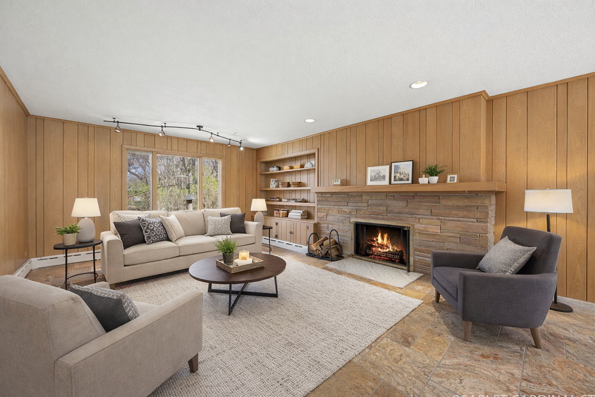 501 Glenwood Trail, Elgin, IL 60120