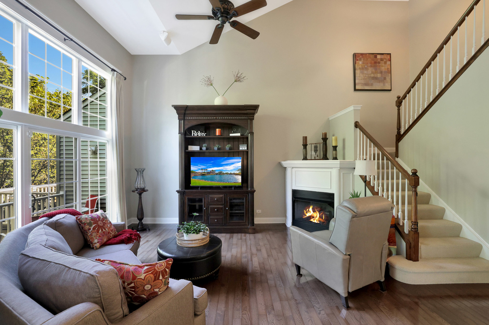 1053 Hummingbird Way, Bartlett, IL 60103