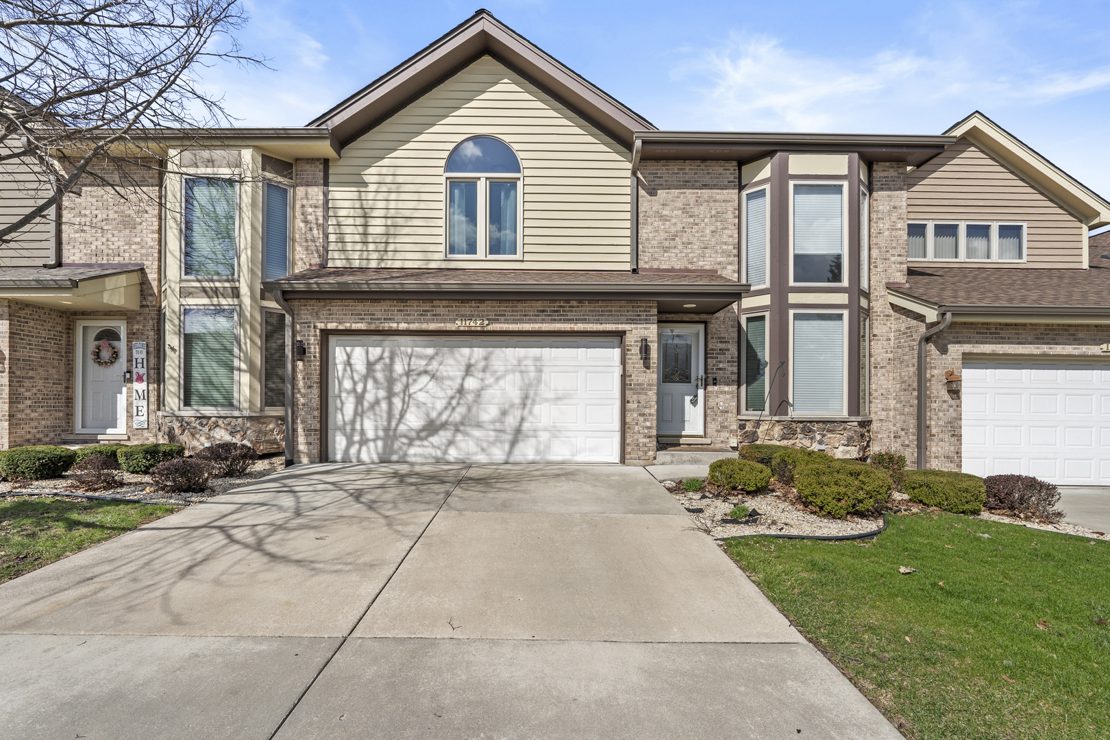 11742 Lighthouse Lane, Palos Heights, IL 60463