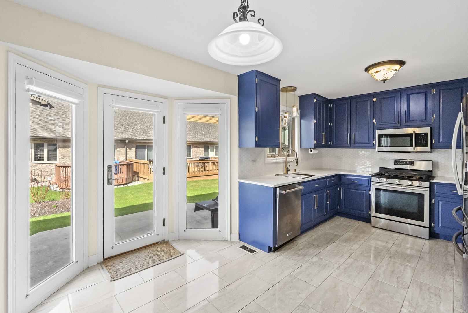 11742 Lighthouse Lane, Palos Heights, IL 60463