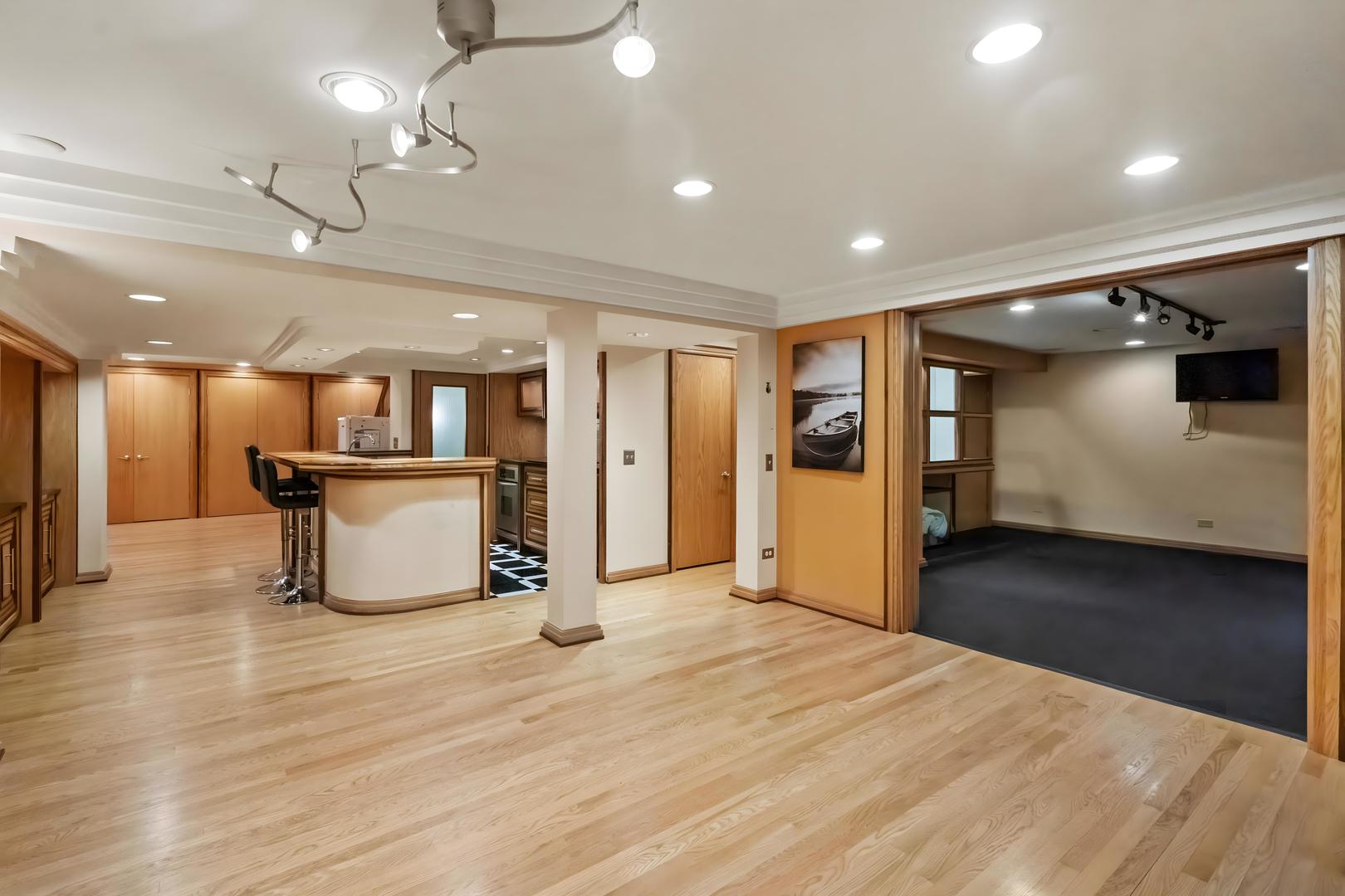 11742 Lighthouse Lane, Palos Heights, IL 60463