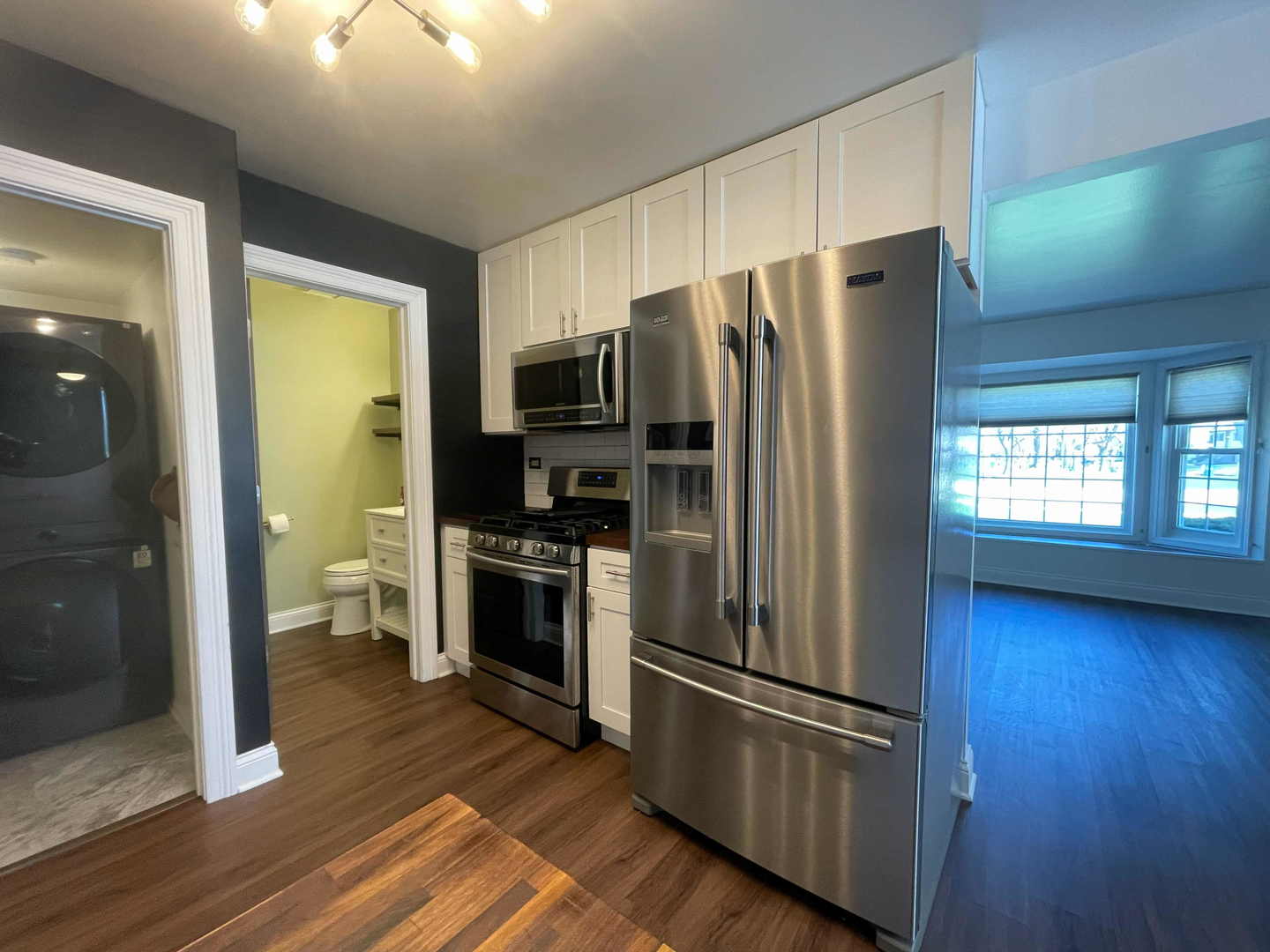 211 E Oneida Avenue #G, Bartlett, IL 60103