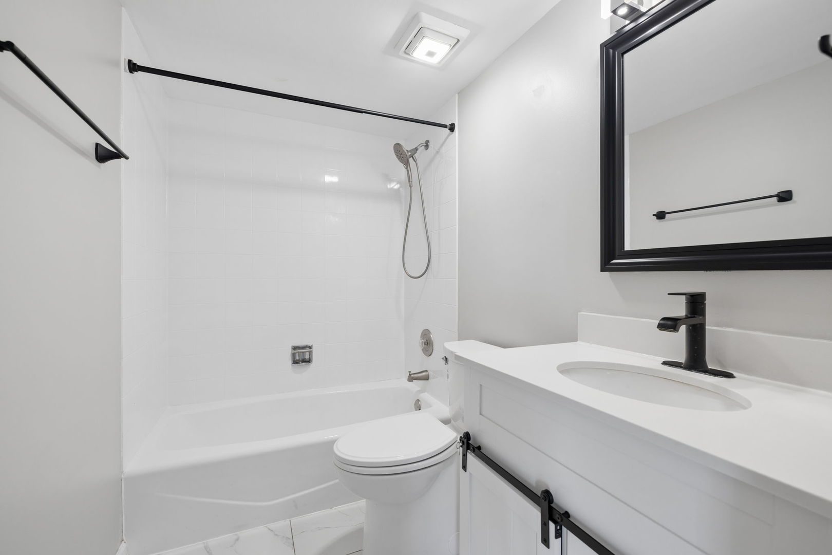 17525 S 71st Court #3D, Tinley Park, IL 60477