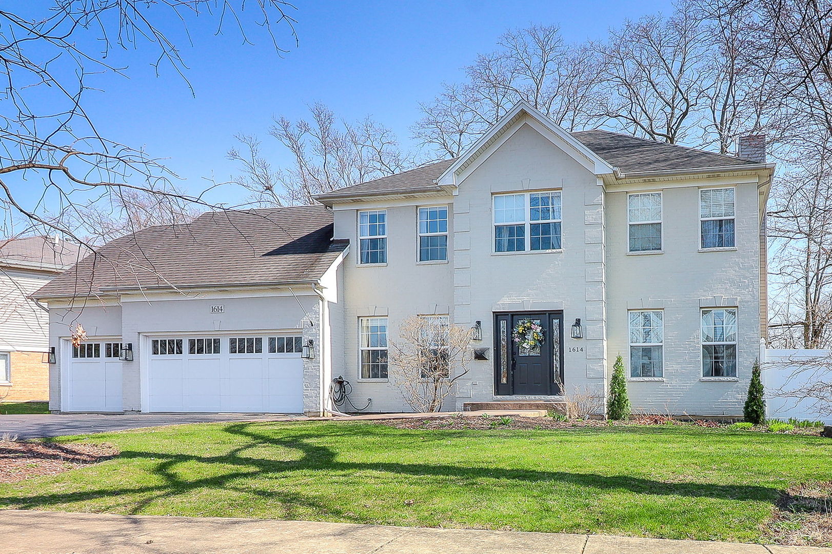 1614 Sawyer Avenue, Glen Ellyn, IL 60137