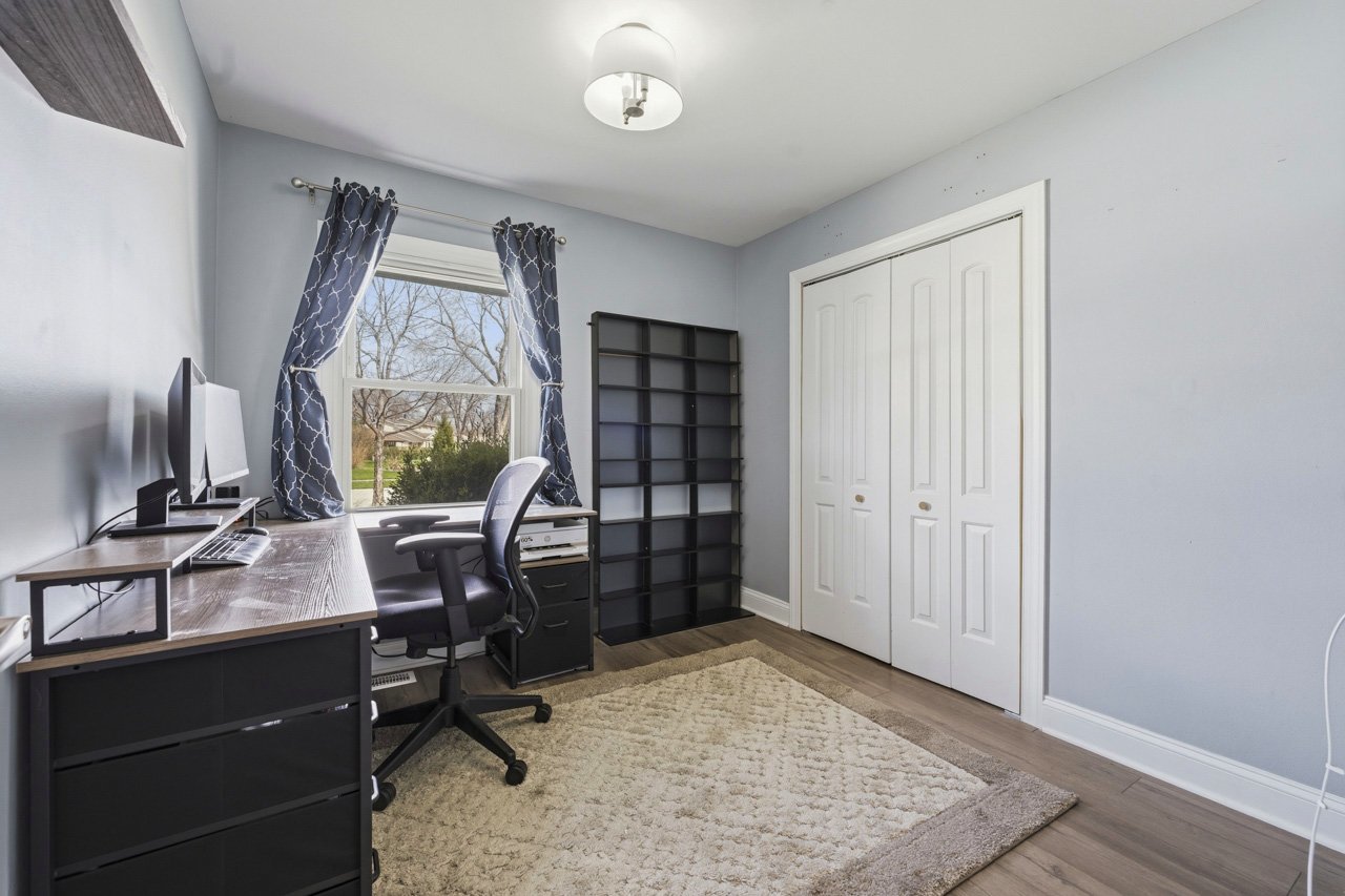 441 Walnut Lane, Elk Grove Village, IL 60007