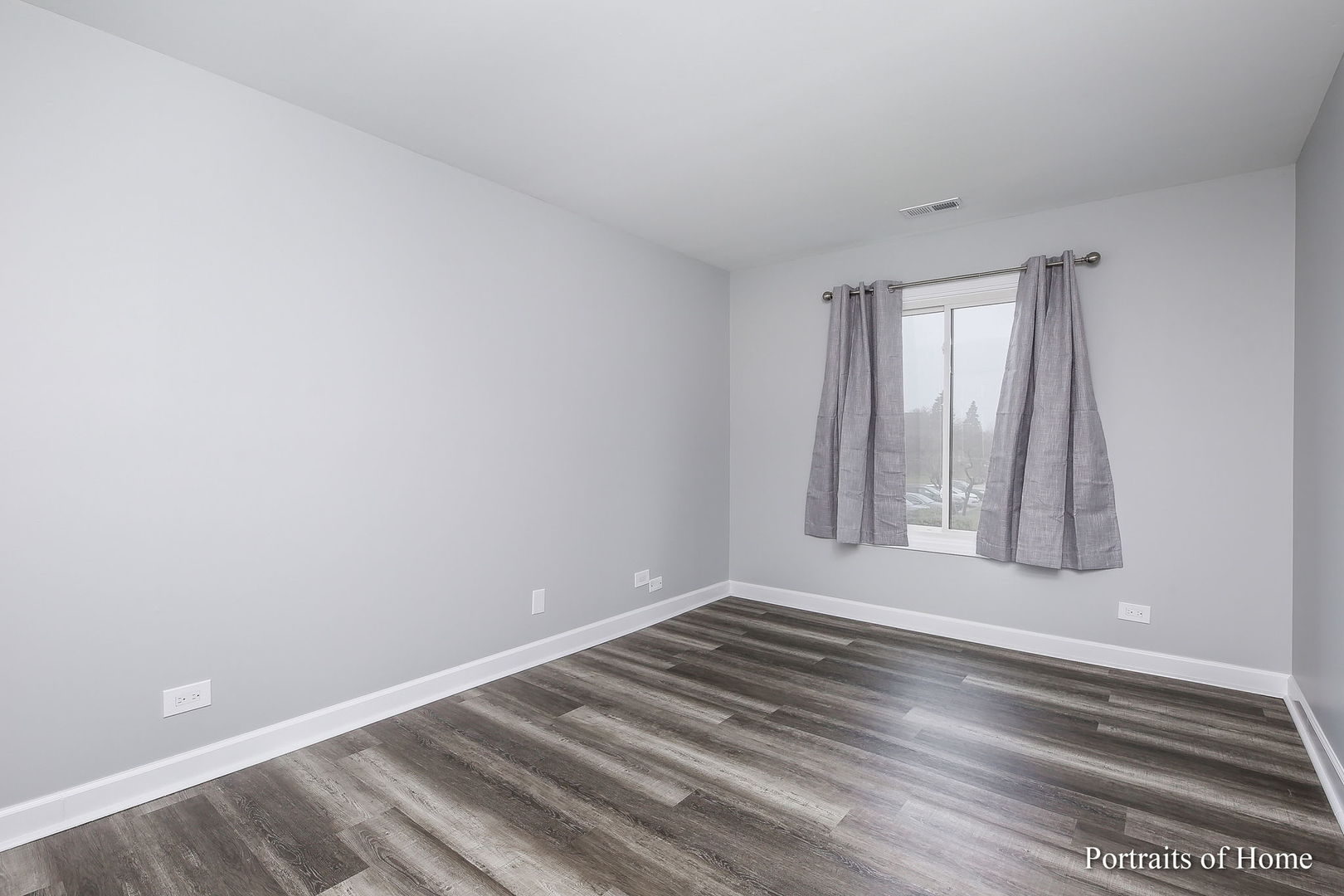 1780 Gloucester Court #C, Wheaton, IL 60189