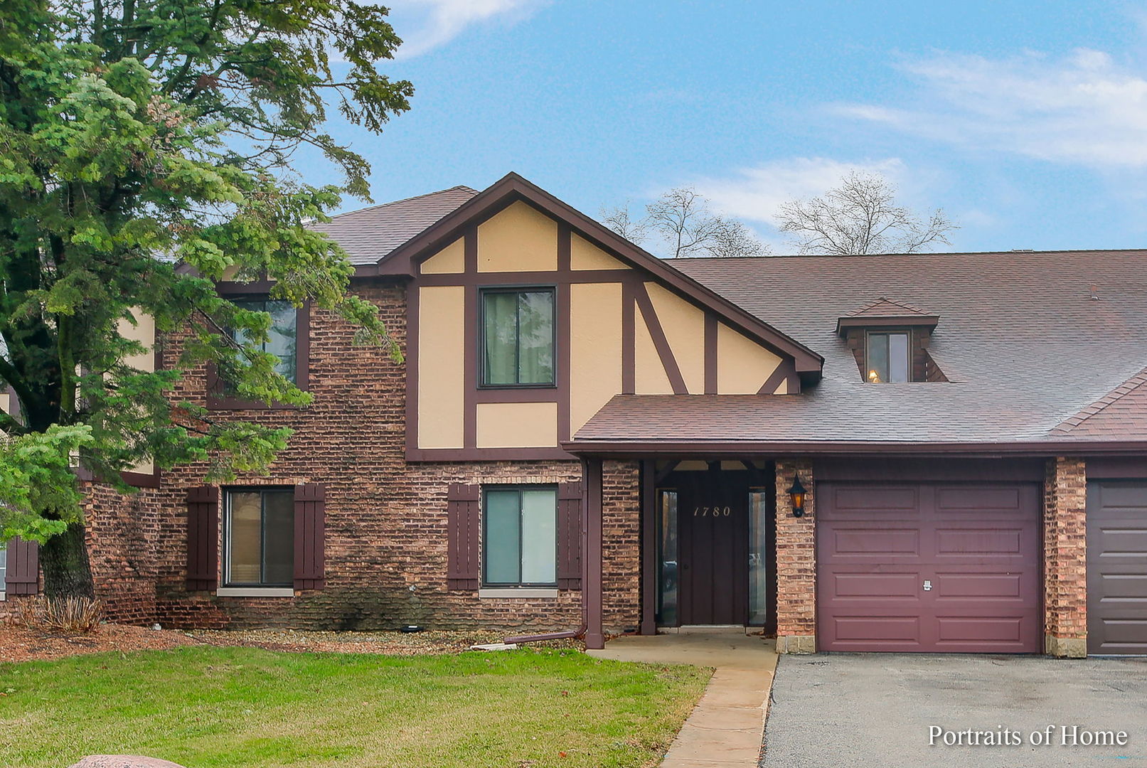 1780 Gloucester Court #C, Wheaton, IL 60189