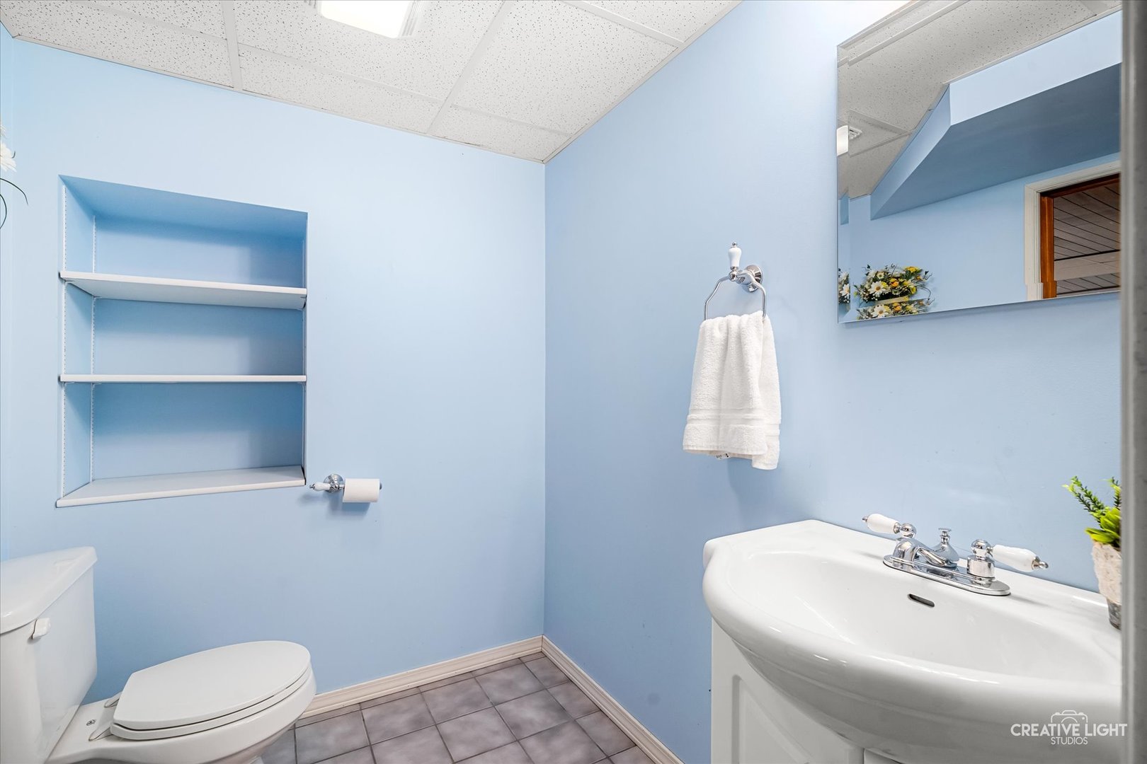 1117 Douglas Avenue, Aurora, IL 60505