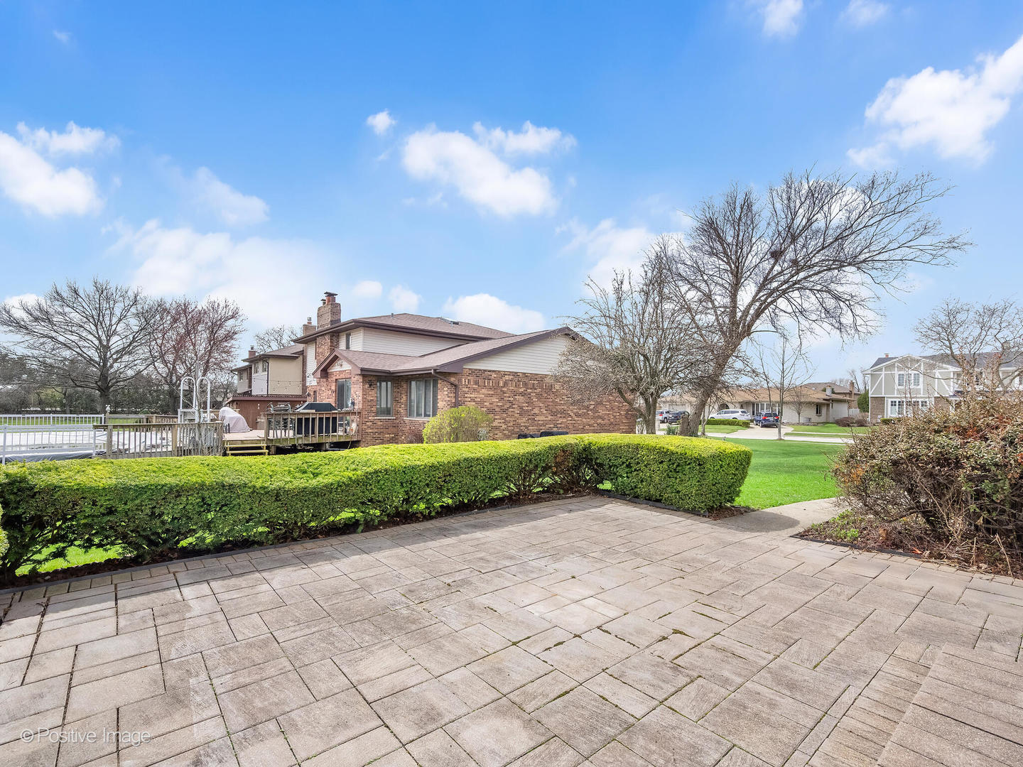 8335 Red Oak Lane, Orland Park, IL 60462