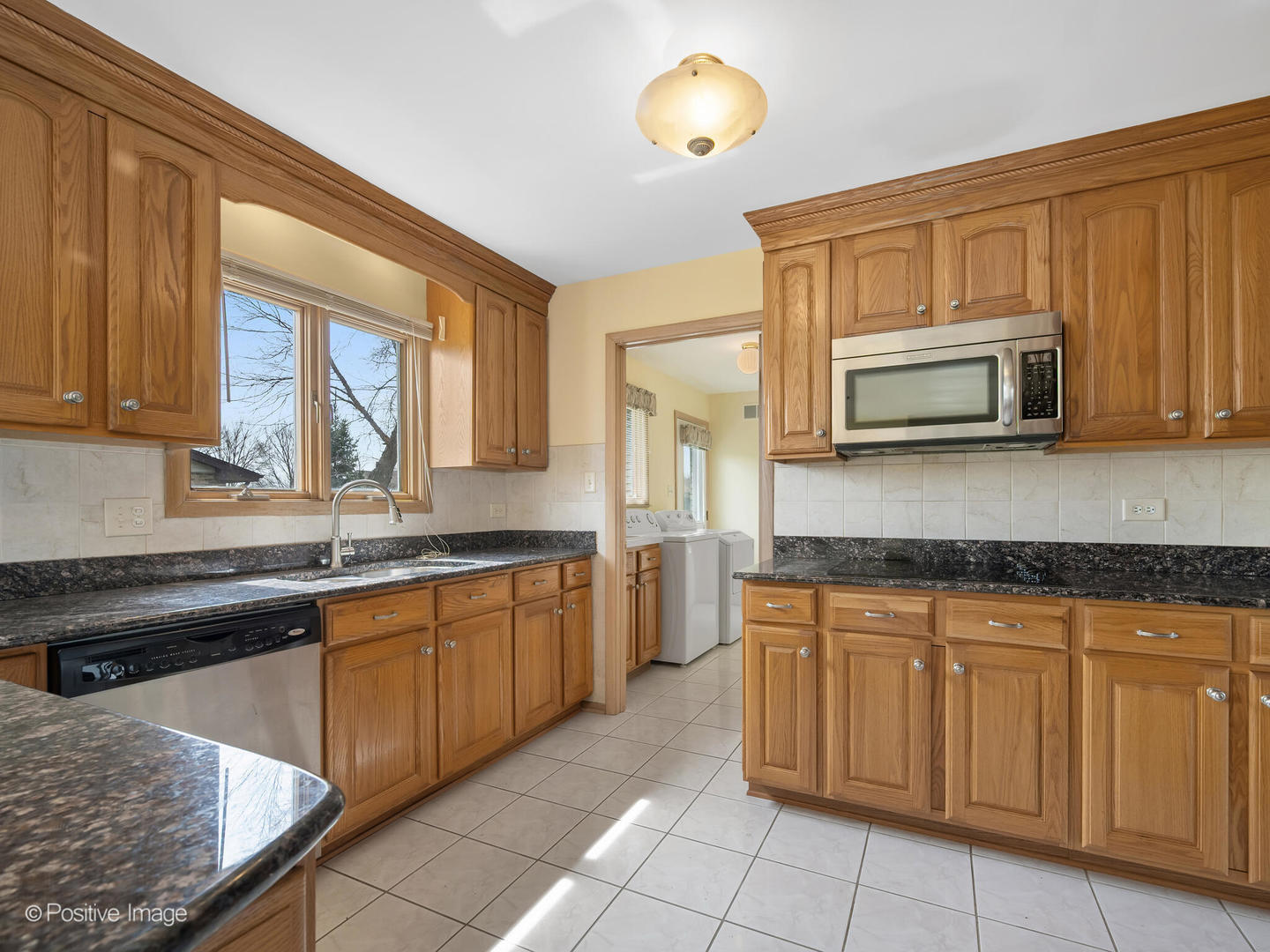 8335 Red Oak Lane, Orland Park, IL 60462