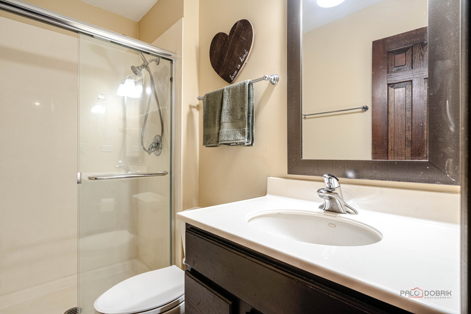 125 S Deerpath Drive, Vernon Hills, IL 60061