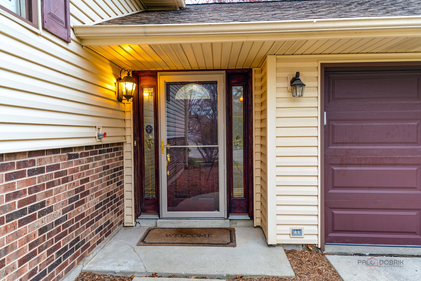 125 S Deerpath Drive, Vernon Hills, IL 60061