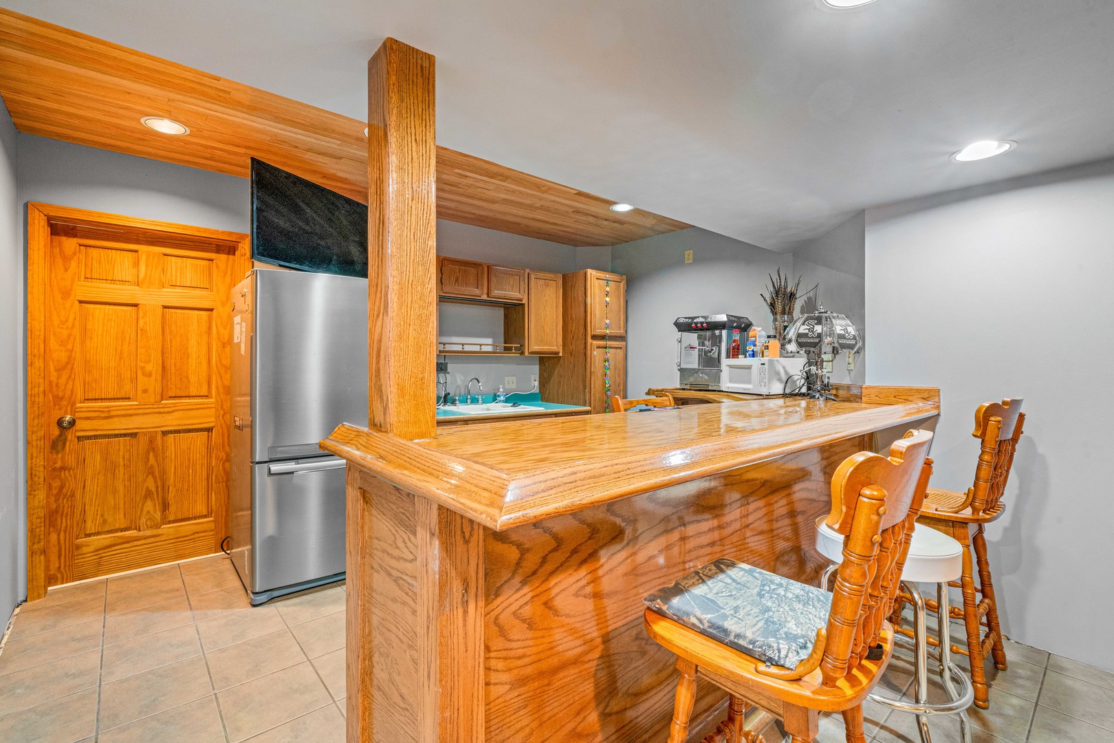 520 Rees Street, Hinckley, IL 60520