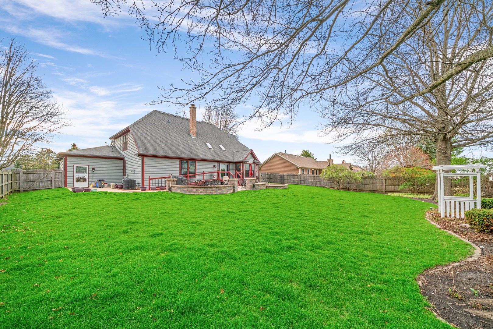 520 Rees Street, Hinckley, IL 60520